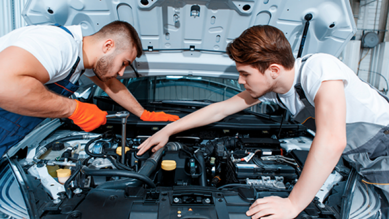 Top Aspects to Consider While Hiring Mobile Car Mechanics