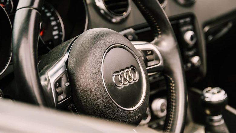 How to Identify Camshaft Tensioner Leaks in Your Audi