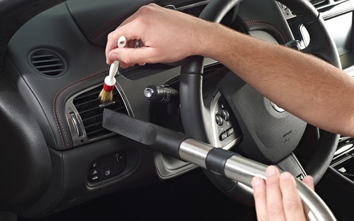 7 Steps For Car Interior Cleaning In Auckland